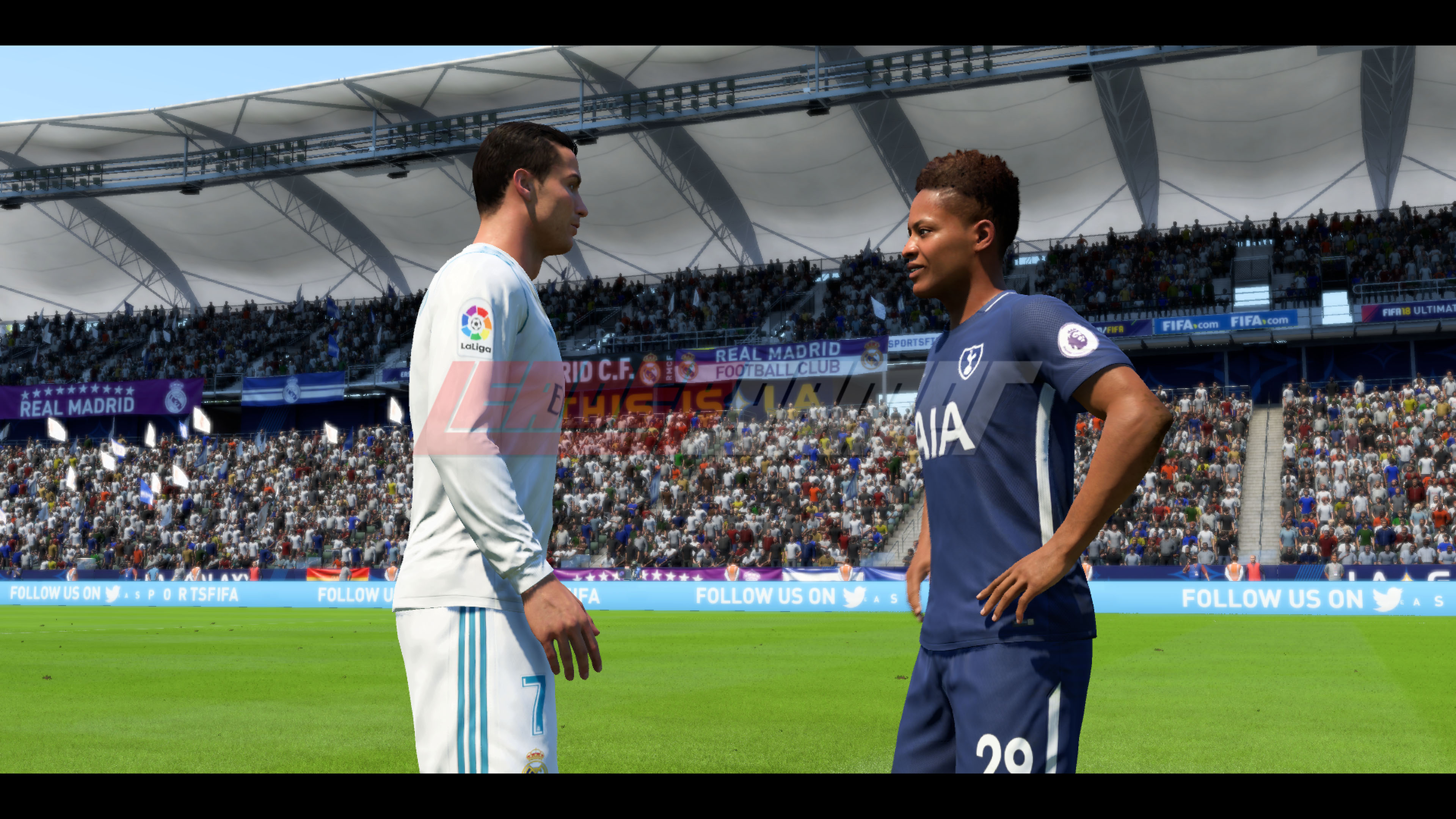 FIFA 18 için gelen ilk güncelleme oyundaki birçok önemli şeyi iyileştiriyor